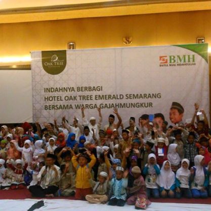 Berbagi Bersama Dengan Ratusan Warga Yatim Piatu dan Warga Duafa` Gajang Mungkur Semarang